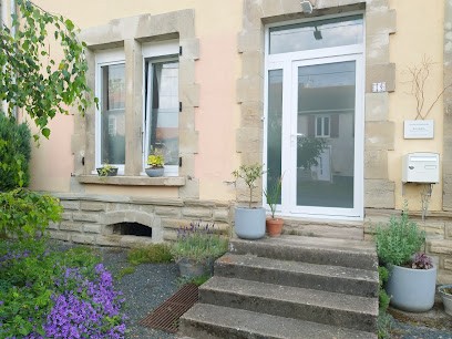 Heinemann Sandie Naturopathie De Bases Scientifiques & Massages - Diplômée Et Certifiée Féna - 54 88 : Lunéville Baccarat, Praticien de Médecine Alternative à Vacqueville