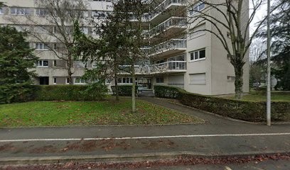 Elisabeth Leclève - FLeur de Tao - Energétique Traditionnelle Chinoise - Massage facial japonais KOBIDO, Praticien de Médecine Alternative à Marly-le-Roi