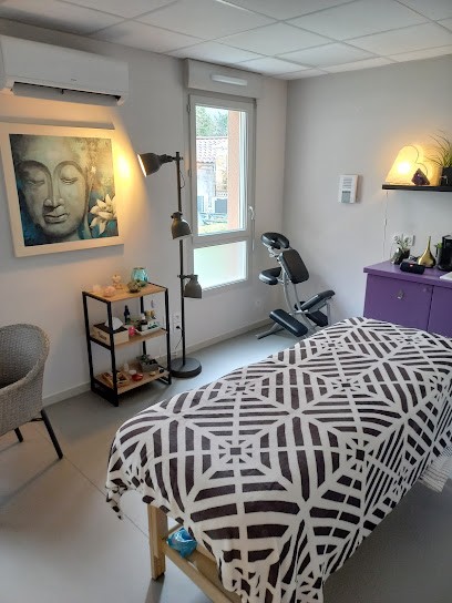 GEMMES BIEN-ÊTRE , Marilyne Crozier, Constellation Familiale Et Sytémique, Magnétiseuse Et Lithothérapeute, Praticien de Médecine Alternative à Saint-Jean-le-Vieux