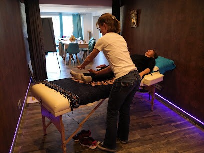 Magnetiseur - Magnétiseur IDF- Lea L6sens, Praticien de Médecine Alternative à Champlan