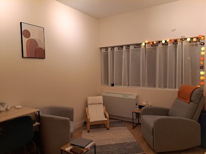 Magalie Letondor Hypnothérapeute EI, Praticien de Médecine Alternative à Saint-Denis