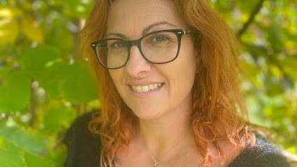 Magali VALOSIO -Sophrologue - Praticienne EFT - Mémoires Akashiques -Magnétisme- Massages, Praticien de Médecine Alternative à Cadenet