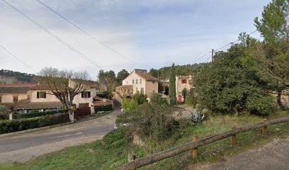 Mme Géraldine SAVIN, Praticien de Médecine Alternative à Gardanne