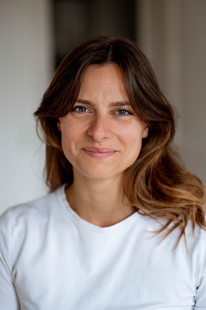 Inès Latorre - Hypnose, Hypnothérapeute à La Rochelle