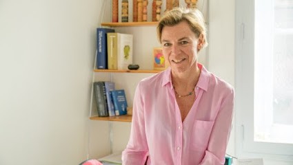 Pauline DE PRÉNEUF - Praticien En énergétique Traditionnelle Chinoise, Praticien de Médecine Alternative à Écully