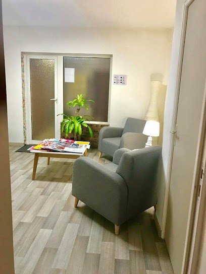 Sonia CHAUVIN-VILLANUEVA Sophrologue - Hypnothérapeute, Praticien de Médecine Alternative à Quincy-Voisins