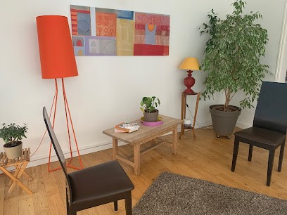 Gabrielle Nouet-Ijaz | Sophrologue Spécialisée Acouphènes Hyperacousie Vertiges Anxiété Stress Sommeil, Praticien de Médecine Alternative à Cubzac-les-Ponts