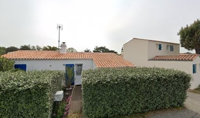 MAGDEEV-PALVADEAU Myriam, Praticien de Médecine Alternative à L'Épine