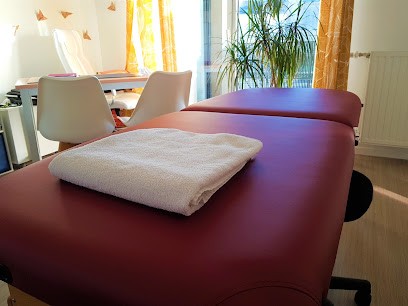 Anne-Sophie VANDEVELDE Thérapeute énergéticienne - MASSAGES et SOINS ENERGETIQUES., Praticien de Médecine Alternative à Elven