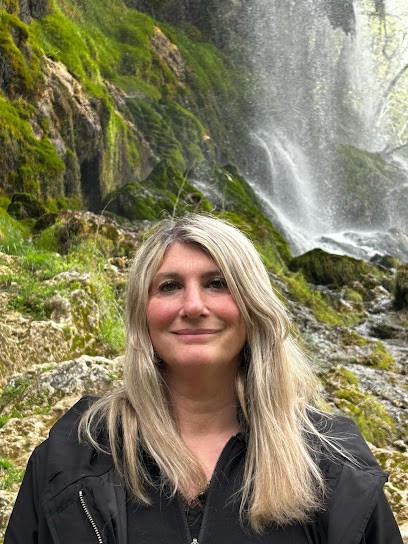 Pascale Sémon - Praticienne EMDR- Sophrologue Relaxologue, Praticien de Médecine Alternative à Élancourt