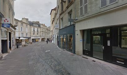 Elsa Buisson Sophrologue, Praticien de Médecine Alternative à Poitiers