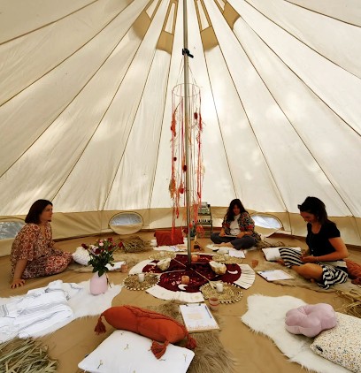 La Tribu des Femmes - Cindy.S Énergéticienne & Praticienne en massage Bien-être Abhyanga, Praticien de Médecine Alternative à Saint-Vaast-de-Longmont