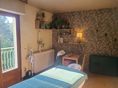 Marion Jouan - Energétique Traditionnelle Chinoise, Praticien de Médecine Alternative à Grane