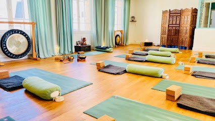 Institut D'Ayurveda De Bretagne, Praticien de Médecine Alternative à Concarneau