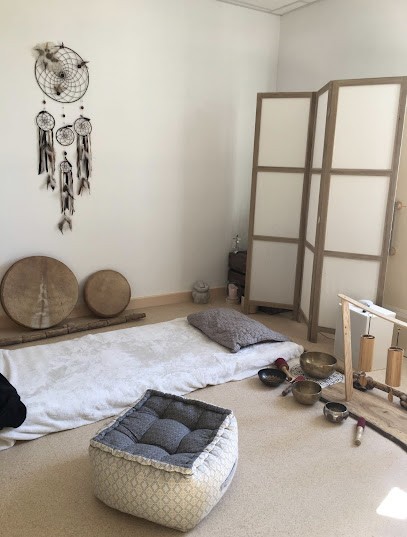 Chamoux Hélène Praticienne En Hypnose, Hypnothérapeute à Anglefort