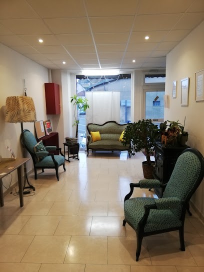 Virginie De Carolis Sophrologue, Praticien de Médecine Alternative à Hettange-Grande