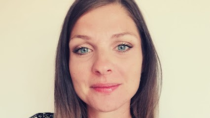 Jennifer Deschamps - Sophrologue et massages, Praticien de Médecine Alternative à Avoine