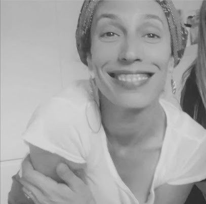 Claire Baaklini - Massage-Bien-Etre, Praticien de Médecine Alternative à Marseille 01