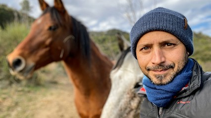 Hypnothérapeute - Coaching - Conférencier, Praticien de Médecine Alternative au Pouget