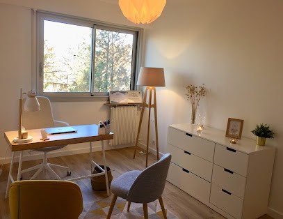 Géraldine Lacour, Hypnothérapeute à Issy-les-Moulineaux