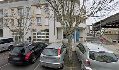 Samia EMINIC - REFLEXOLOGUE ET PRATICIENNE EN MASSAGE BIEN-ETRE A ORLEANS, Réflexologue à Saint-Jean-de-Braye