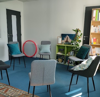 Karen Vidal - Sophrologue / Coach Pleine Confiance, Praticien de Médecine Alternative à Lorient