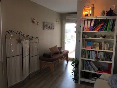 SZUSZKIEWICZ - PEVERENGO Stéphanie, Praticien de Médecine Alternative à Saint-Savournin