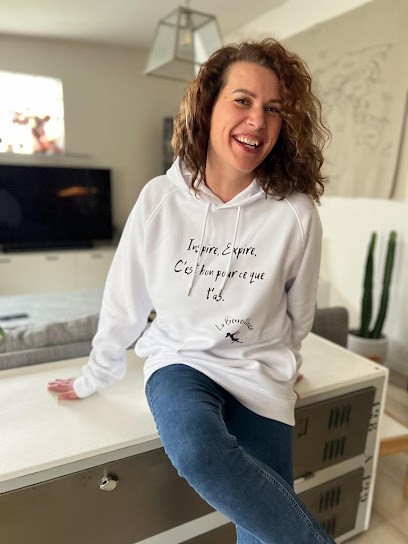 Emilie RENAUD - Soins Aux Bols Chantants - Hypnose Thérapeutique Et Spirituelle., Hypnothérapeute à Noisy-le-Grand