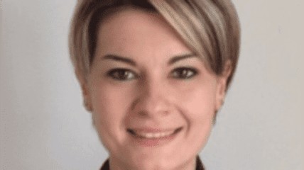 Delphine Pietroniro (EI) Hypnose & Sophrologie, Hypnothérapeute à Mornant