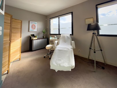 Laserapie Centre Anti-tabac & Naturopathe, Praticien de Médecine Alternative à Quévert