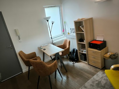 Anne Charlotte Lorthiois - Perm'être - Thérapies Par L'hypnose Educatrice Spécialisée TND (TSA, TDAH, Haut Potentiel), Hypnothérapeute à Wambrechies