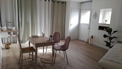 Aurélie Pousse -Naturopathe, Praticien de Médecine Alternative à Saint-Germain-sur-Ille