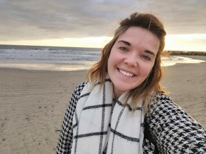 Estelle GIANNINI - Une Touche De Sérénité - Massages Bien-être / Soins énergétiques / Massage Sonore, Praticien de Médecine Alternative à Jons