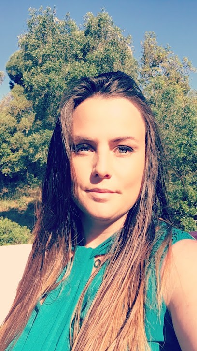 Nahani Lacassin Coach/Psychopraticienne En Relation Humaine/Résolution émotionnelle. Ateliers Créatifs DIY.Grenoble., Praticien de Médecine Alternative à Claix