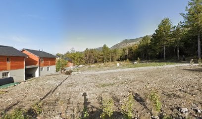 Elodie Ravenel, Praticien de Médecine Alternative à Montgardin