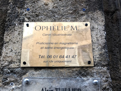 Ophélie M, Praticien De Médecine Alternative à Aix-en-Provence
