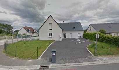 Léna BONNET SOPHROLOGUE, Praticien de Médecine Alternative à Vernou-sur-Brenne