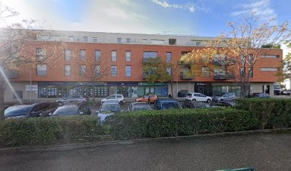 Evelyne Hecht, Praticien de Médecine Alternative à Juvignac