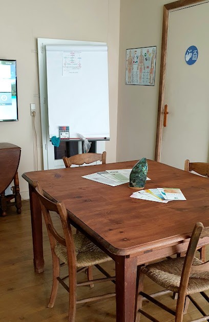 Anne-Sophie Hannington Naturopathe-Iridologue / Réservé à la clientèle existante, Praticien de Médecine Alternative à Mialet