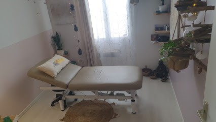 Laetitia Lepage- Maudet Praticienne en hypnose puis Magnétiseuse/Médium, Praticien de Médecine Alternative à Souvigny-en-Sologne