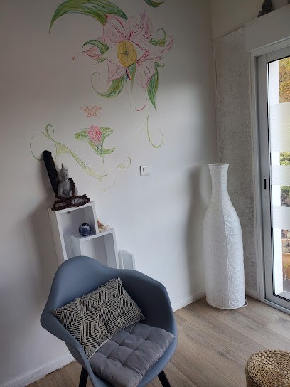 Hypnose & Art-thérapie - Prades - Céline BOSCH, Hypnothérapeute à Clara-Villerach