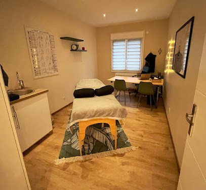 Charlotte Biokinergie & Massage Bien être, Praticien de Médecine Alternative à Saint-Max