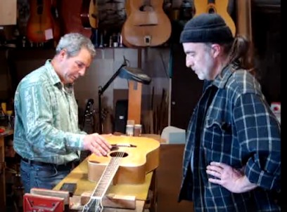 MICHEL LATOUCHE / Soins quantiques de l'instrument, Praticien de Médecine Alternative à La Chapelle-de-Brain