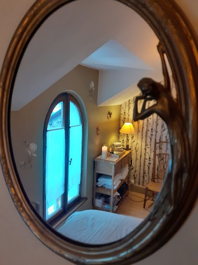 dansuncocon, Praticien de Médecine Alternative à Annecy