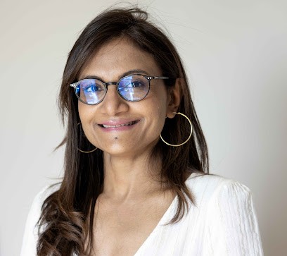 Nisha Roy Sophrologue, Praticien de Médecine Alternative à Châtenay-Malabry