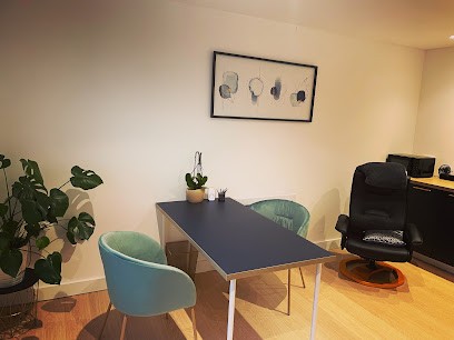 Hypnothérapeute Charlotte DUMONT, Hypnothérapeute à Pont-l'Abbé