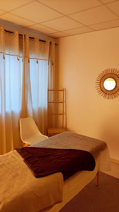 Marion Ladaique - Drainage Lymphatique Renata França - Massages Sportifs - Naturopathie - Réflexologie Plantaire, Praticien de Médecine Alternative à Lançon-Provence