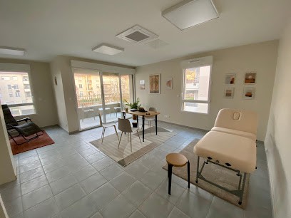 Claire Courthaliac Reflexologie Plantaire Reflexologue RNCP, Réflexologue à Miribel