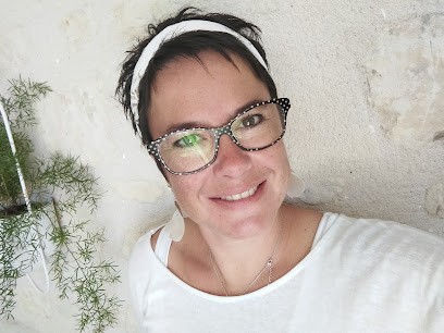 Lucile Berton Réflexologue, Réflexologue à Huismes