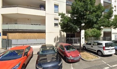 Régine Sias, Praticien de Médecine Alternative à Lyon 08